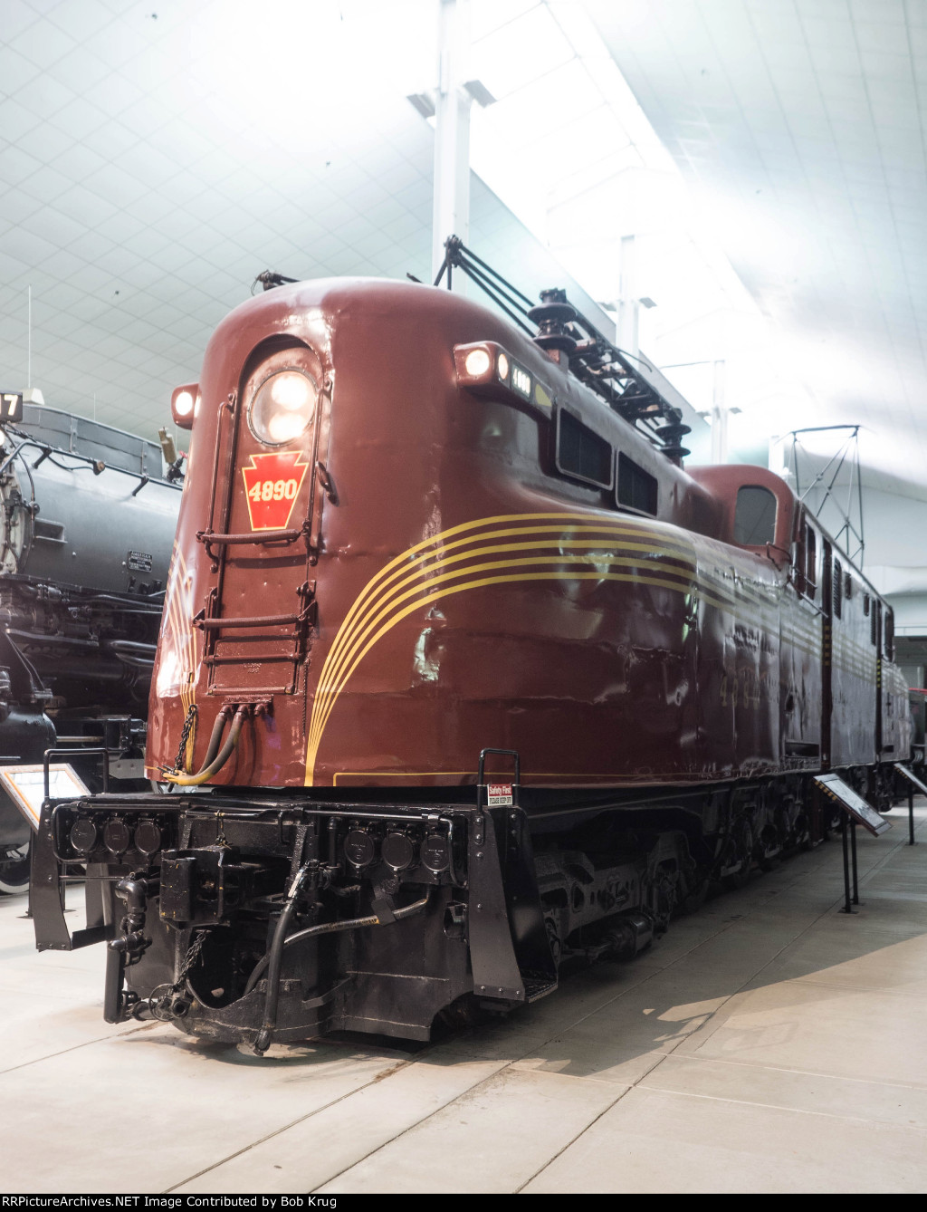 Pennsylvania Railroad GG-1 4890 in tuscan red paint scheme